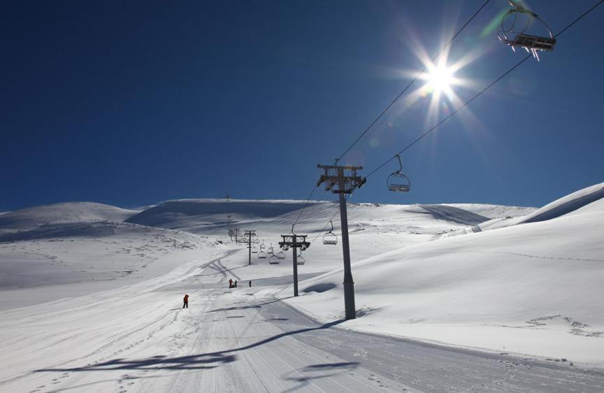 L'Escale Du Mzaar Apartment Faraya Bagian luar foto